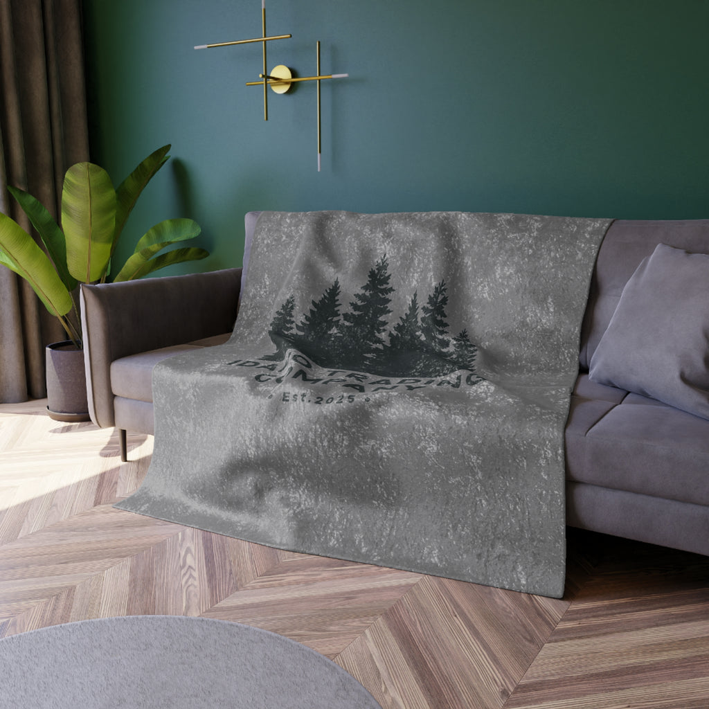 Crushed Velvet Blanket – Idaho Trading Company Pine Tree Throw (Cozy Cabin Rustic Home Decor)