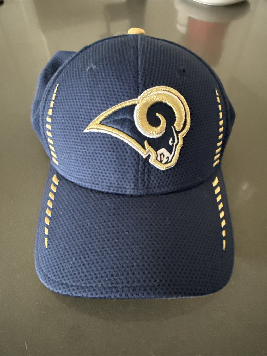 Vintage NFL NEW ERA 9 Forty ST. LOUIS RAMS ADJUSTABLE HAT