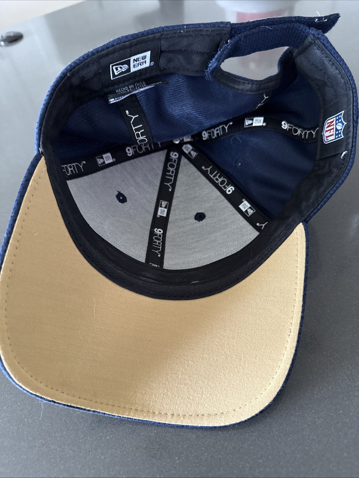 Vintage NFL NEW ERA 9 Forty ST. LOUIS RAMS ADJUSTABLE HAT