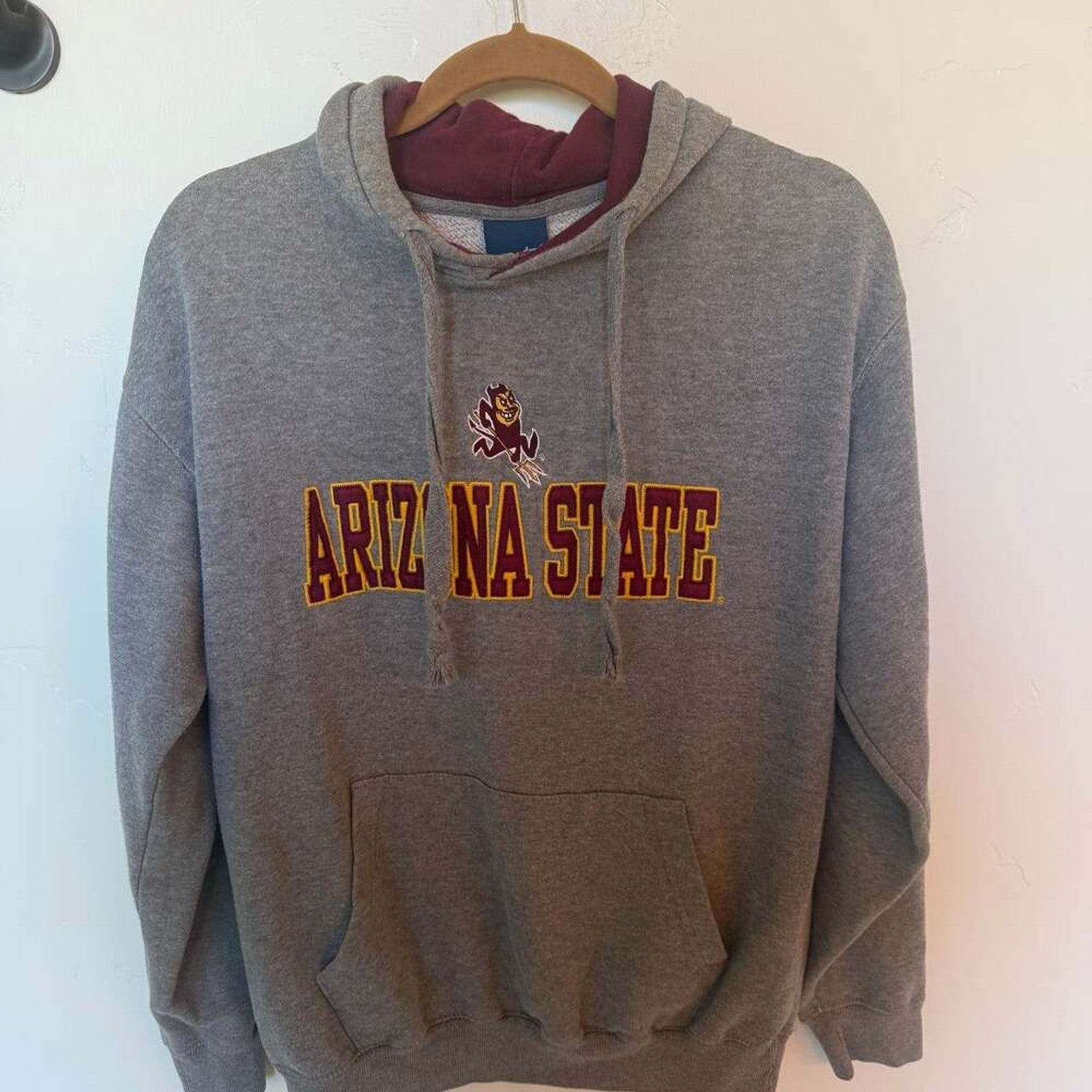 Vintage Arizona State University Sun Devils Large Hoodie