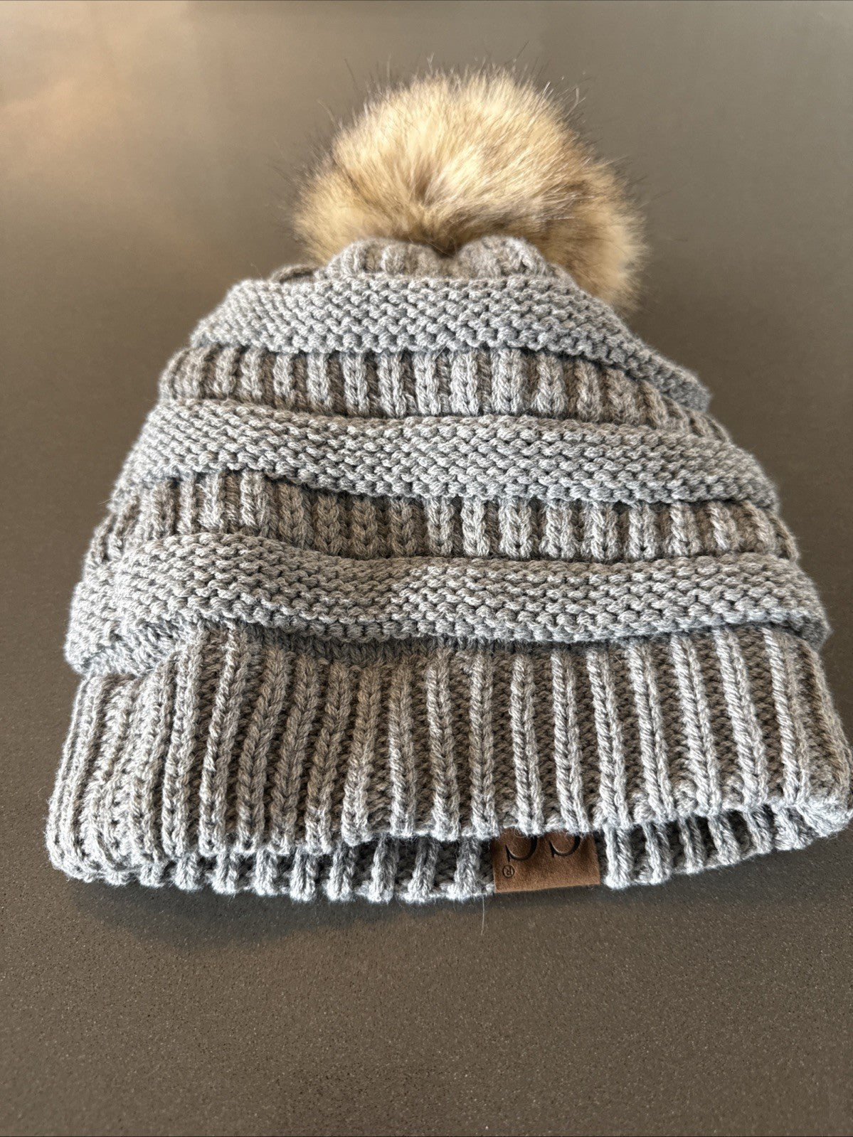 C.C Exclusive Womens Gray Knit Beanie Faux Fur Pom Warm & Soft