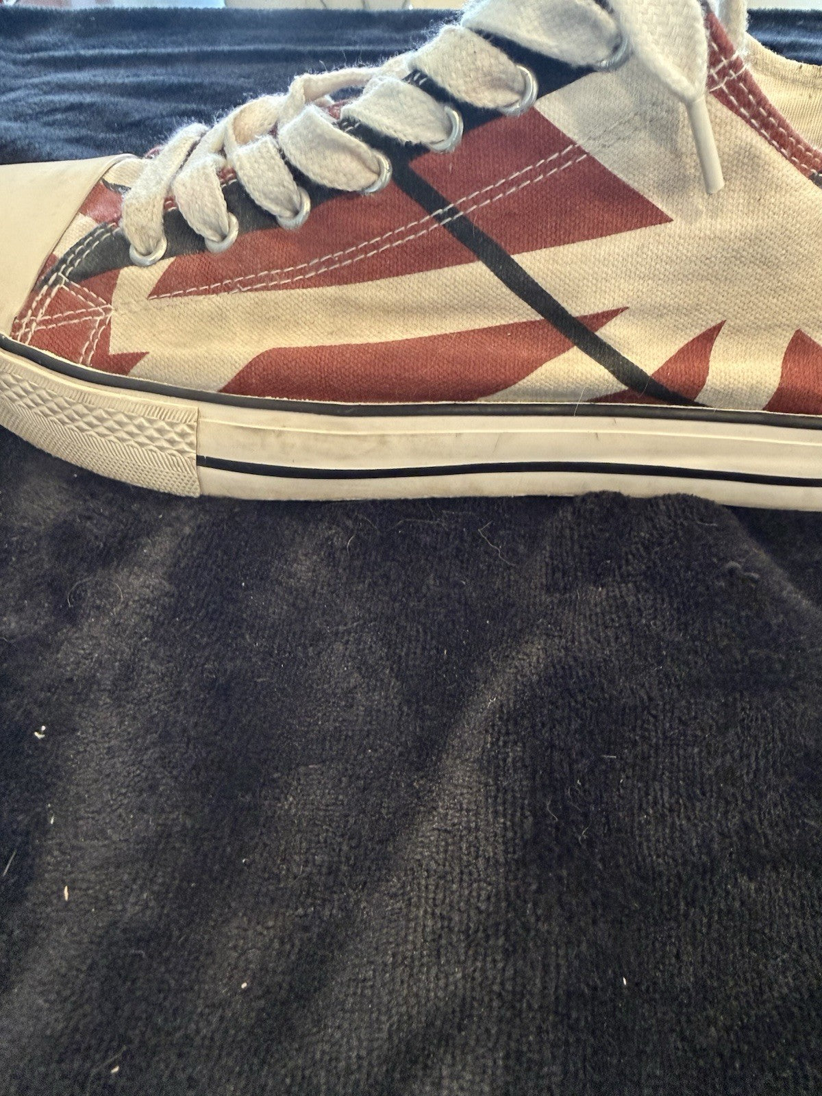 EVH Low Top Sneakers Shoes 5150 Red White Black Mens Size 13 Van Halen EVO26