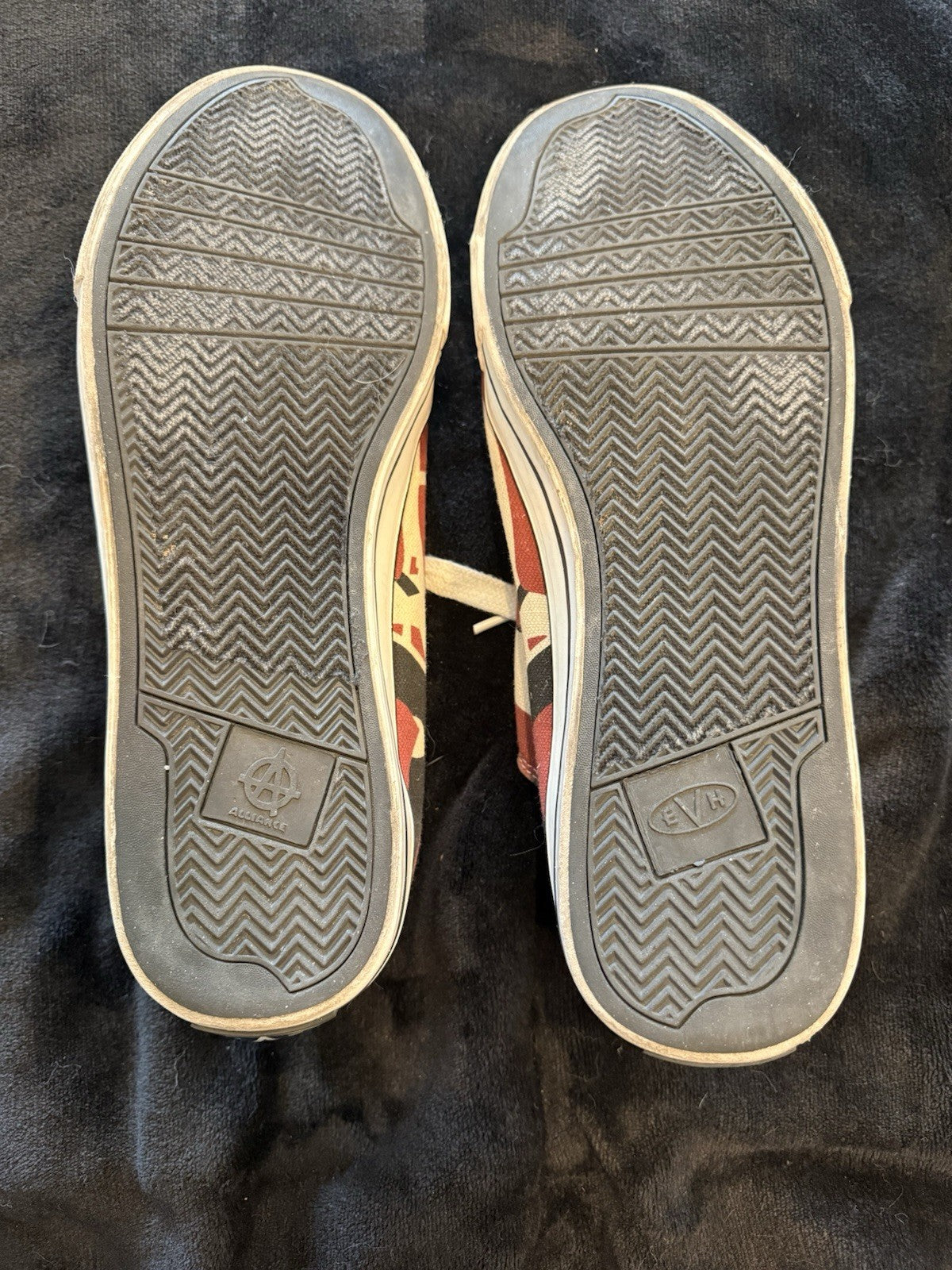 EVH Low Top Sneakers Shoes 5150 Red White Black Mens Size 13 Van Halen EVO26