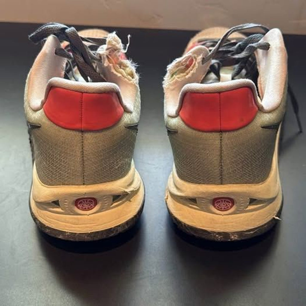 USED Nike Kyrie Low 4 Basketball Shoes Mens 13 Pale Coral Iron Grey CW3985-800