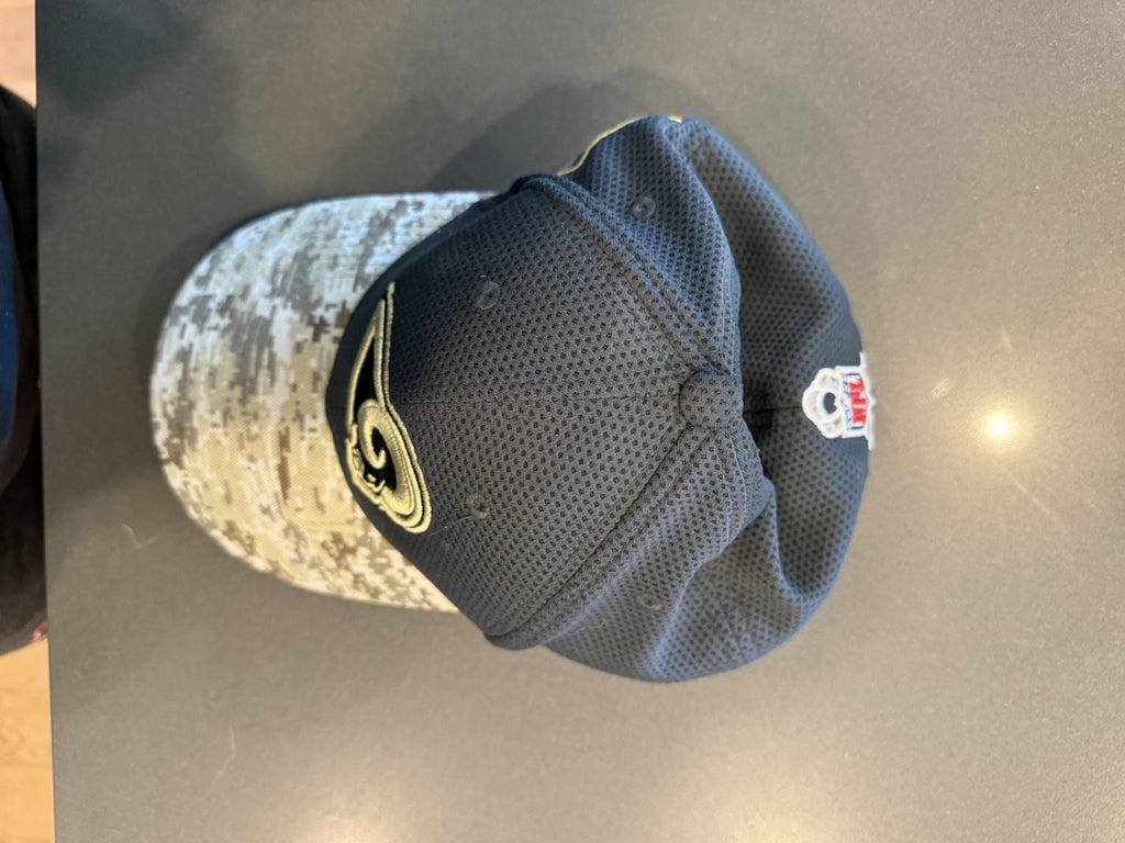 New Era 39Thirty Men Los Angeles Rams Salute to Service Gray Fitted Cap S/M