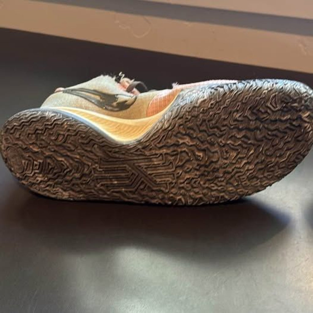 USED Nike Kyrie Low 4 Basketball Shoes Mens 13 Pale Coral Iron Grey CW3985-800